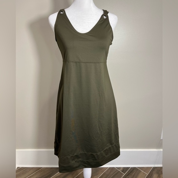 Merrell Small Opti-Wick upf50+ Olive Green Sleeveless Dress - Picture 1 of 13